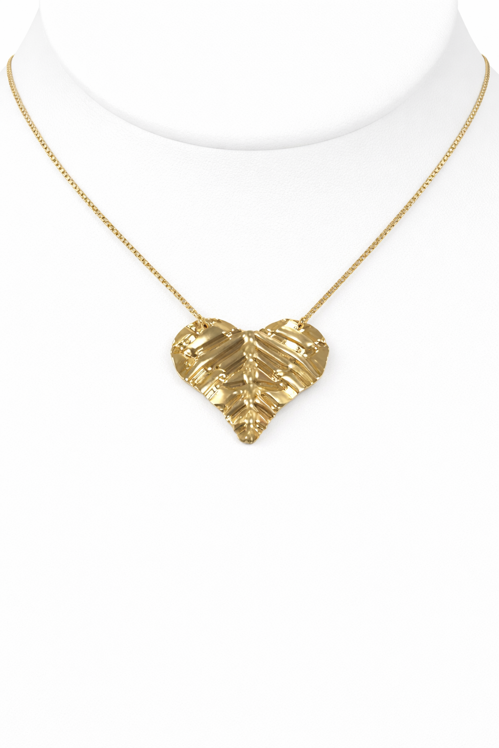 CADENA CON CORAZON REPUJADO