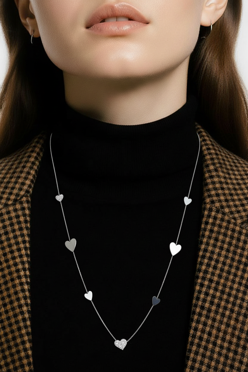 COLLAR LARGO CORAZON PLATEADO